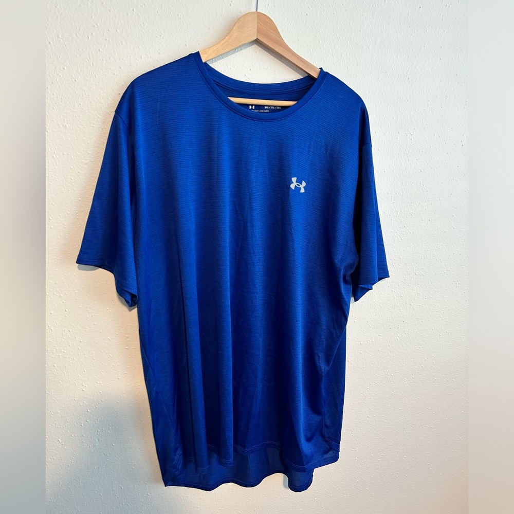 XXL Under Armour Tee